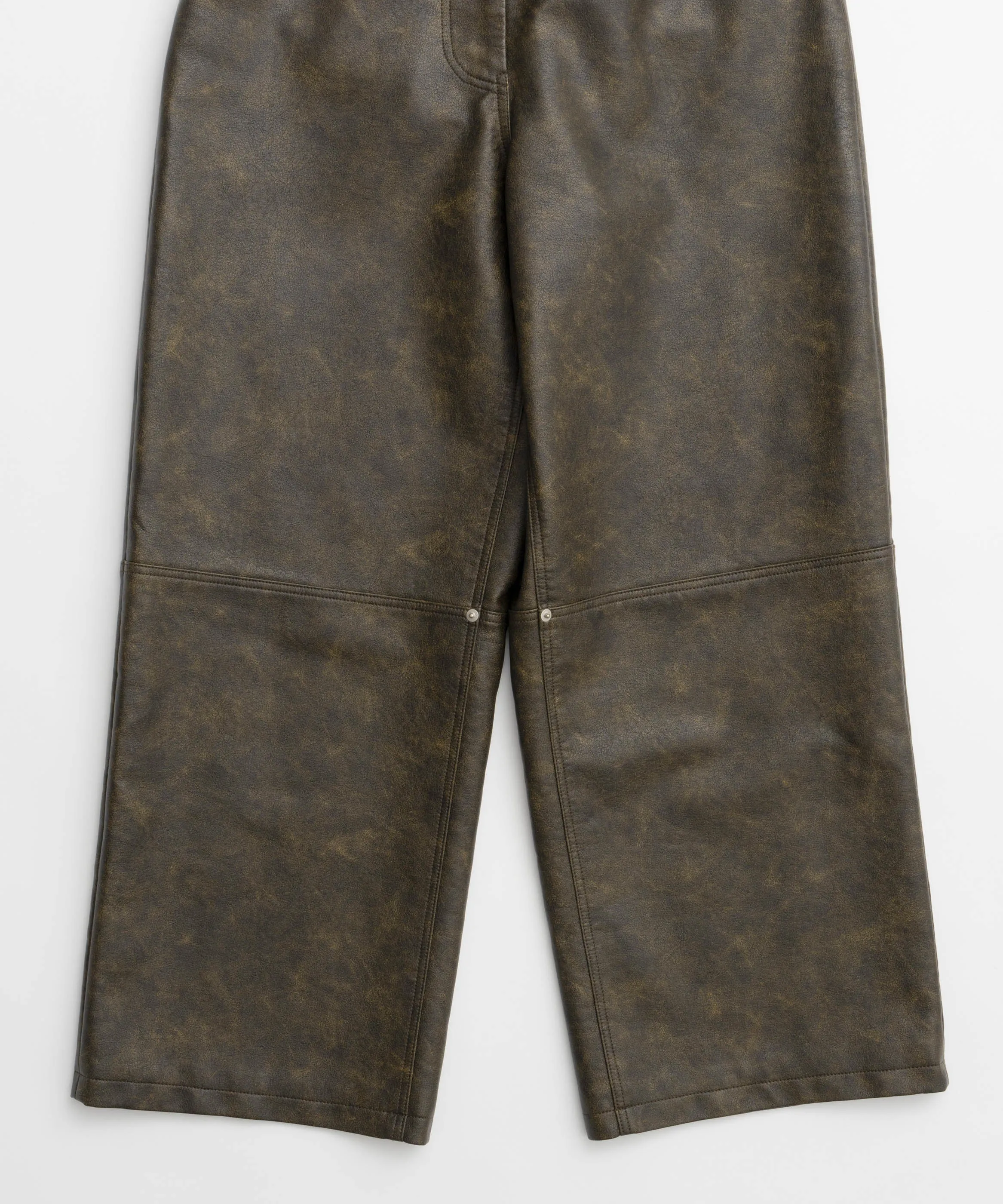 【24WINTER PRE-ORDER】Cocoon Wide Silhouette Vegan Leather Pants